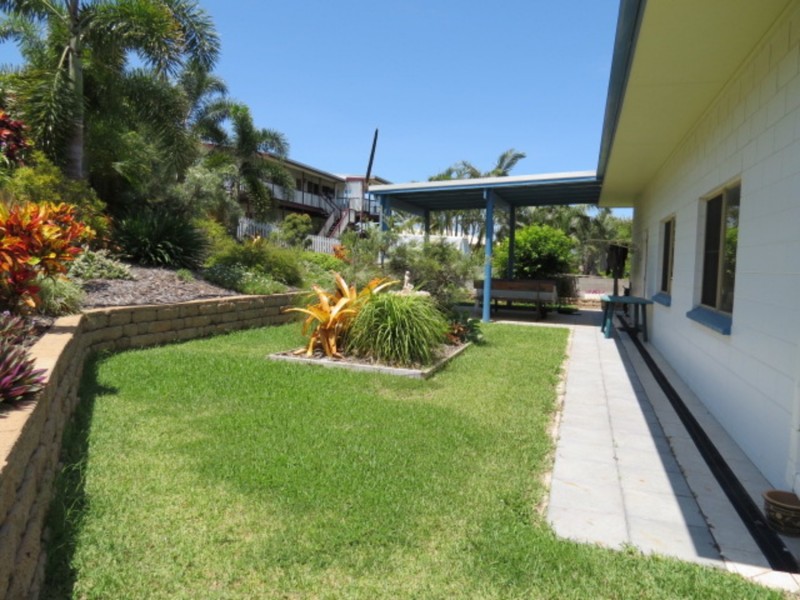 27 Banksia Street, Bowen QLD 4805