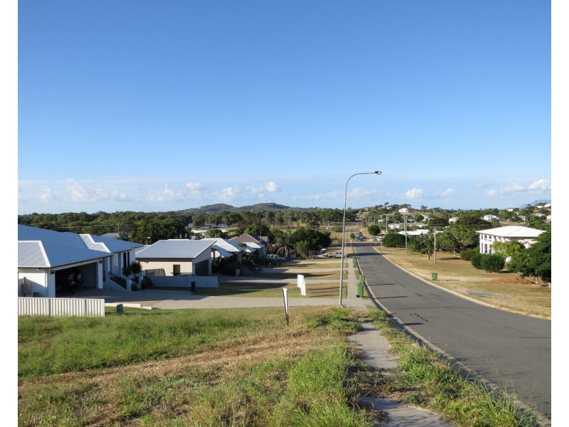 20 Reynolds Street, Bowen QLD 4805