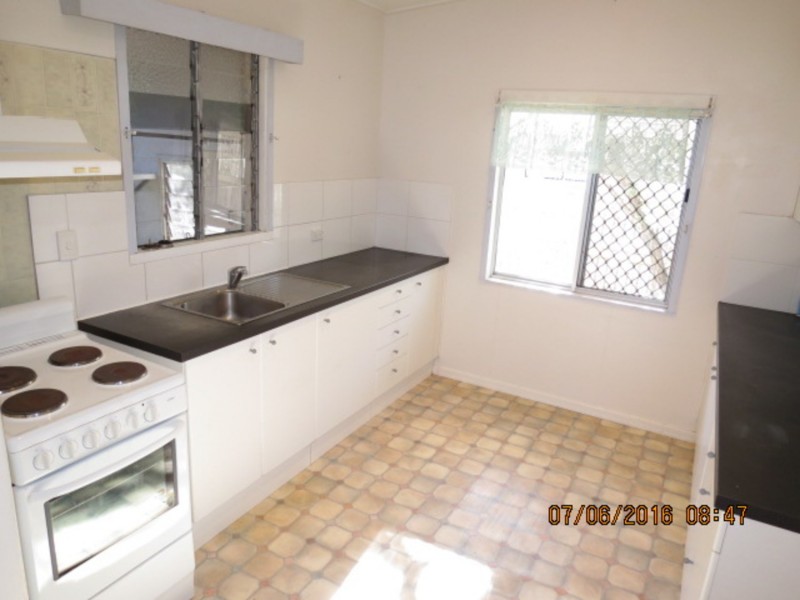 100 Williams Street, Bowen QLD 4805