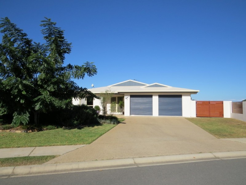 14 Silk Road, Bowen QLD 4805