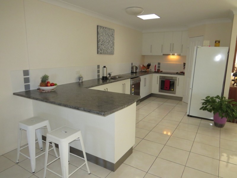 14 Silk Road, Bowen QLD 4805