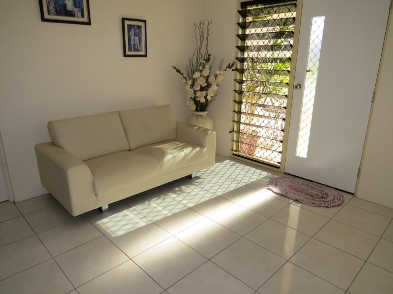 14 Silk Road, Bowen QLD 4805