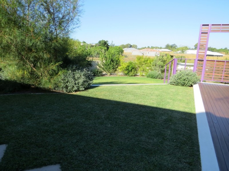 14 Silk Road, Bowen QLD 4805