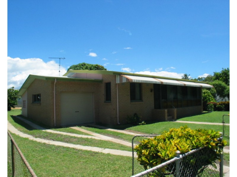 11 Golf Links Road, Bowen QLD 4805