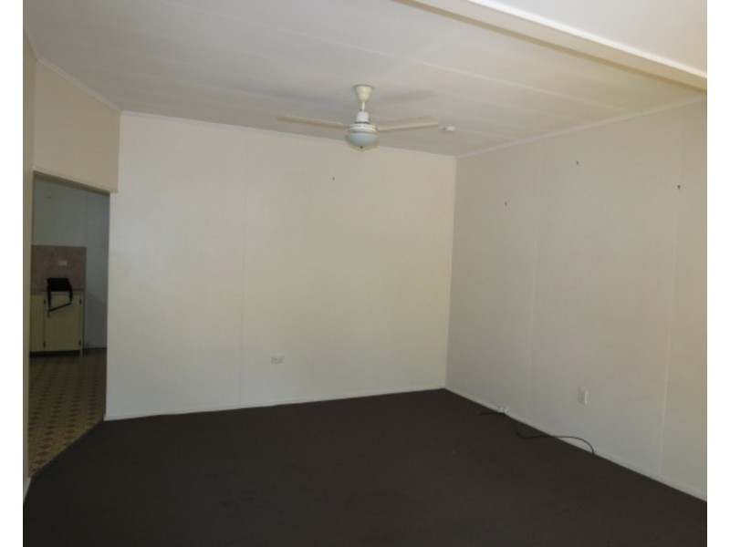 11 Golf Links Road, Bowen QLD 4805
