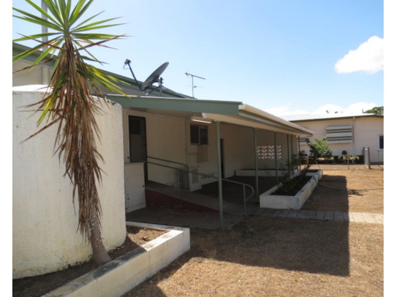 11 Golf Links Road, Bowen QLD 4805