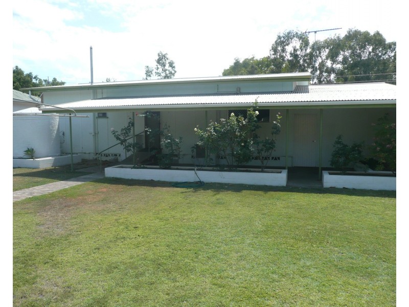 11 Golf Links Road, Bowen QLD 4805