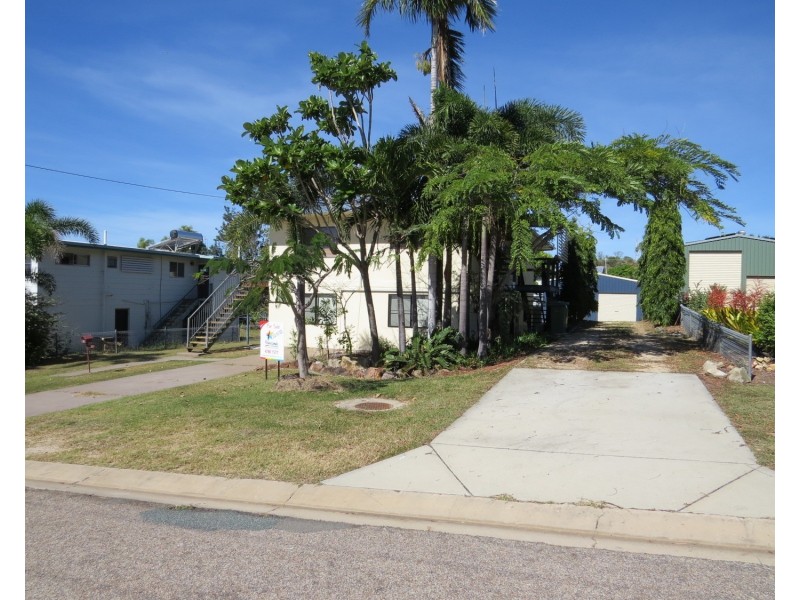 9 Banksia Street, Bowen QLD 4805