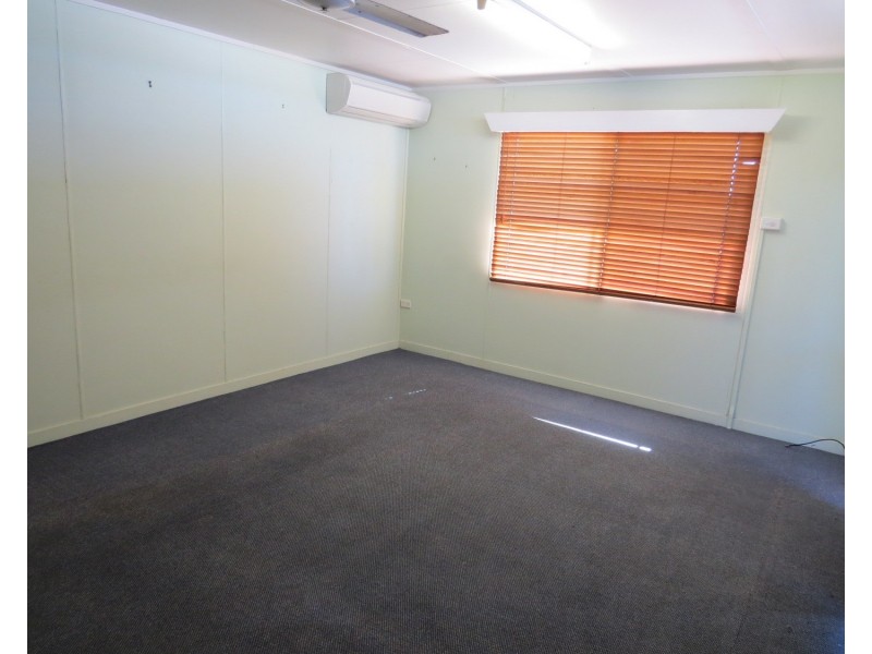 9 Banksia Street, Bowen QLD 4805