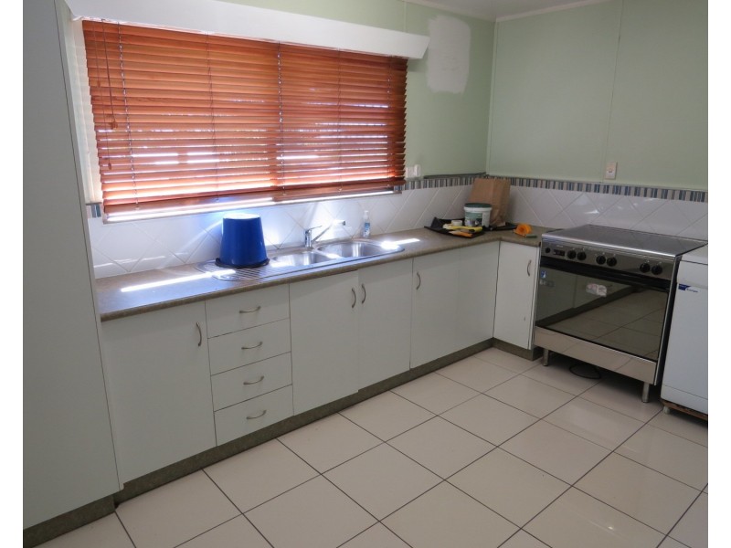 9 Banksia Street, Bowen QLD 4805