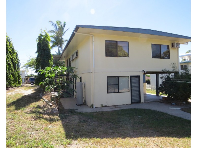 9 Banksia Street, Bowen QLD 4805