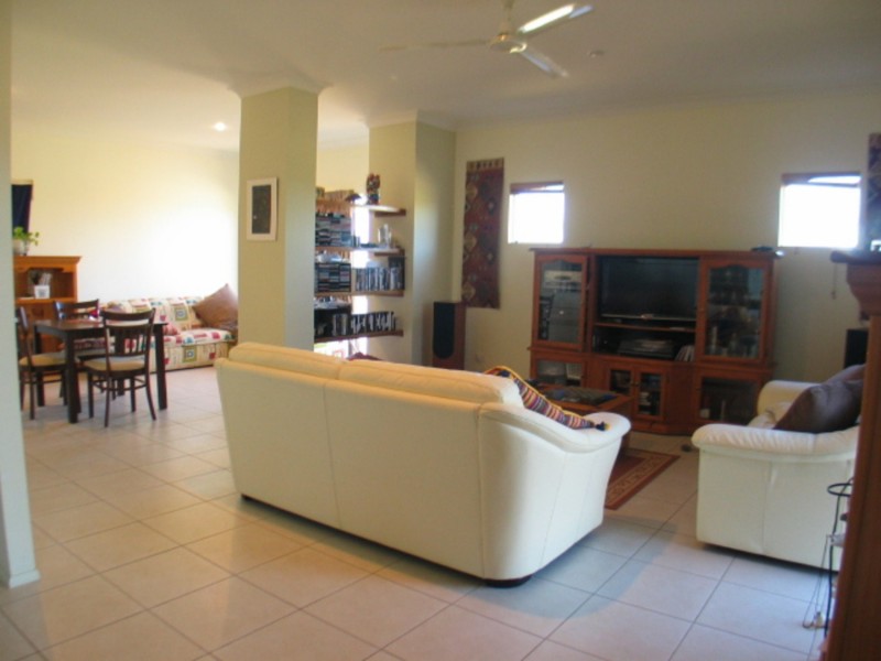144 Ocean View Drive, Bowen QLD 4805