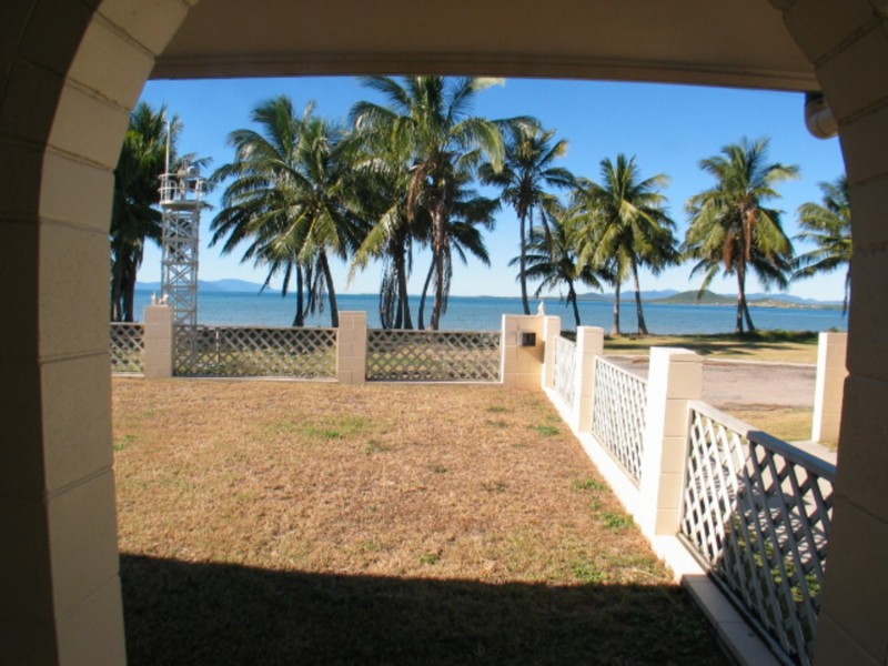 6 Quay Street, Bowen QLD 4805