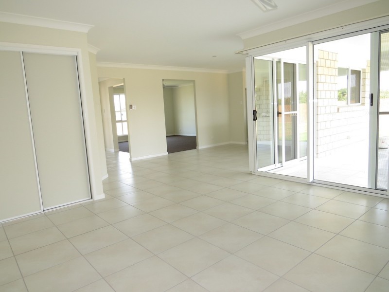 34 Lucinda Place, Bowen QLD 4805