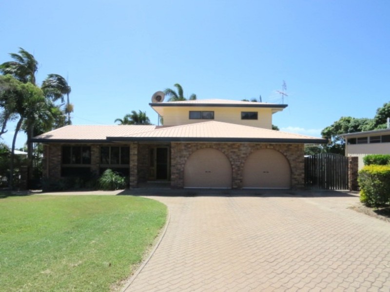 90 Gregory Street, Bowen QLD 4805