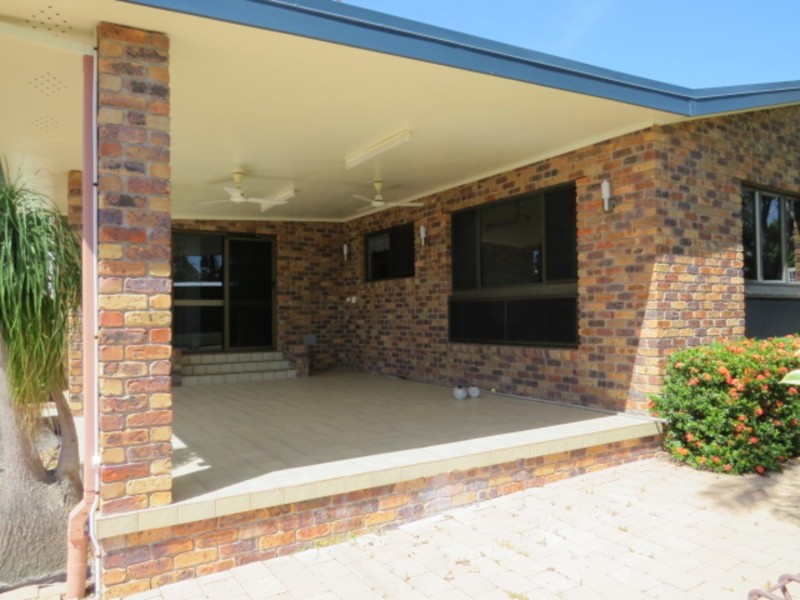 90 Gregory Street, Bowen QLD 4805