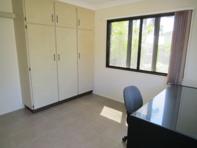 90 Gregory Street, Bowen QLD 4805