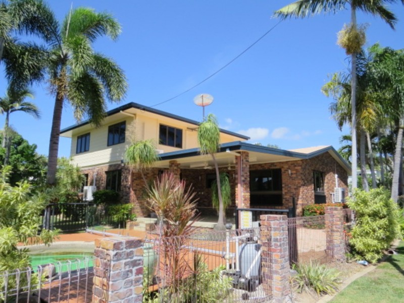 90 Gregory Street, Bowen QLD 4805