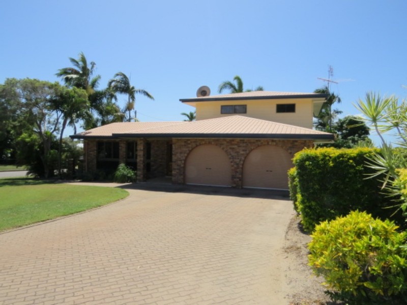 90 Gregory Street, Bowen QLD 4805