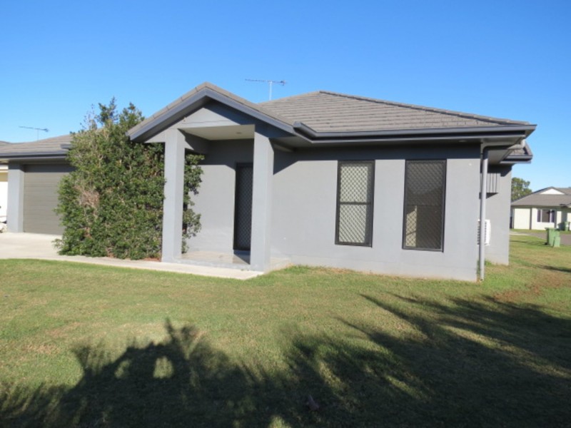 37 Seabreeze Crescent, Bowen QLD 4805