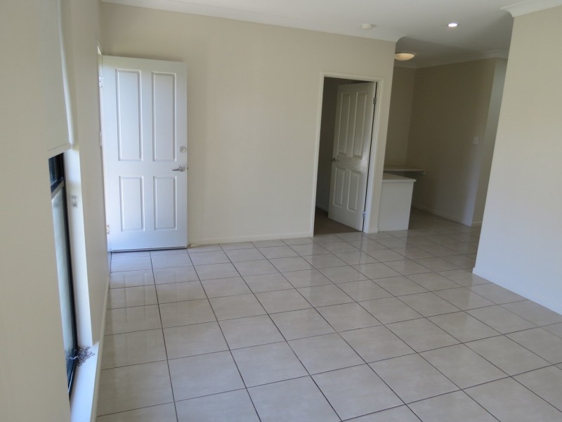 37 Seabreeze Crescent, Bowen QLD 4805