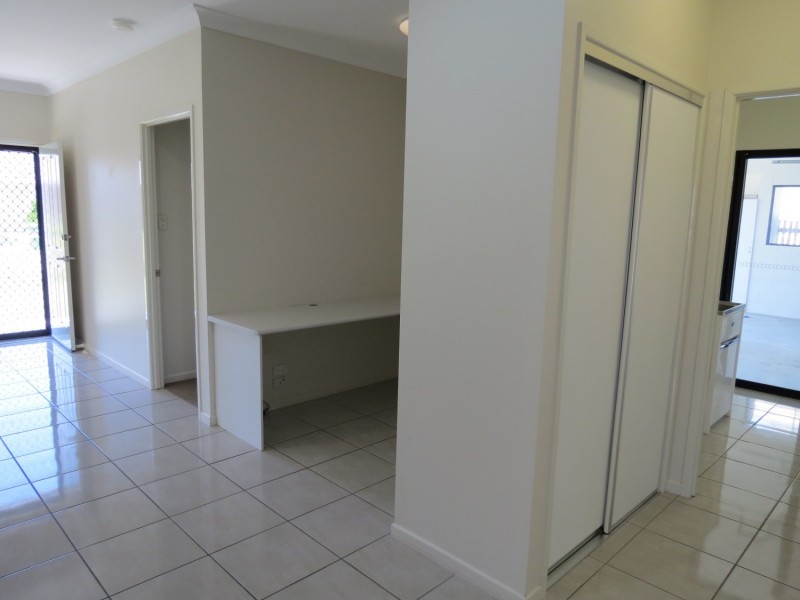 37 Seabreeze Crescent, Bowen QLD 4805