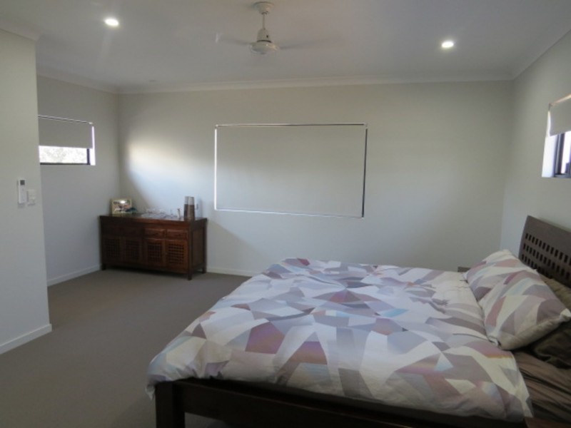 14 Ada Place, Bowen QLD 4805
