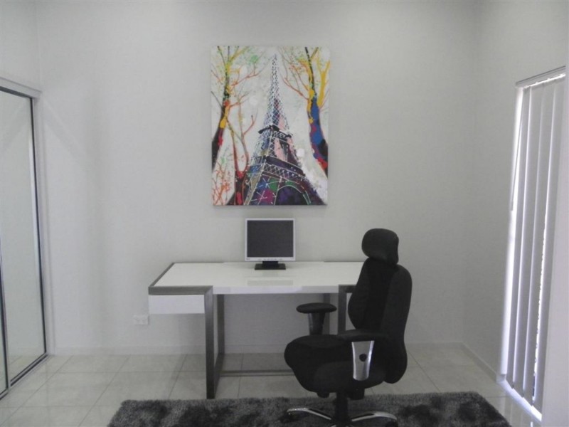 9 Allan Place, Bowen QLD 4805