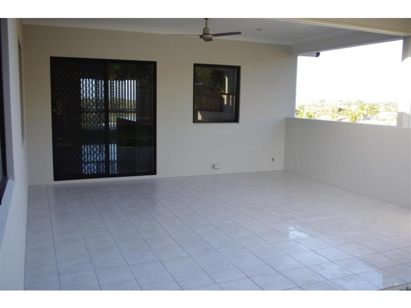 9 Allan Place, Bowen QLD 4805