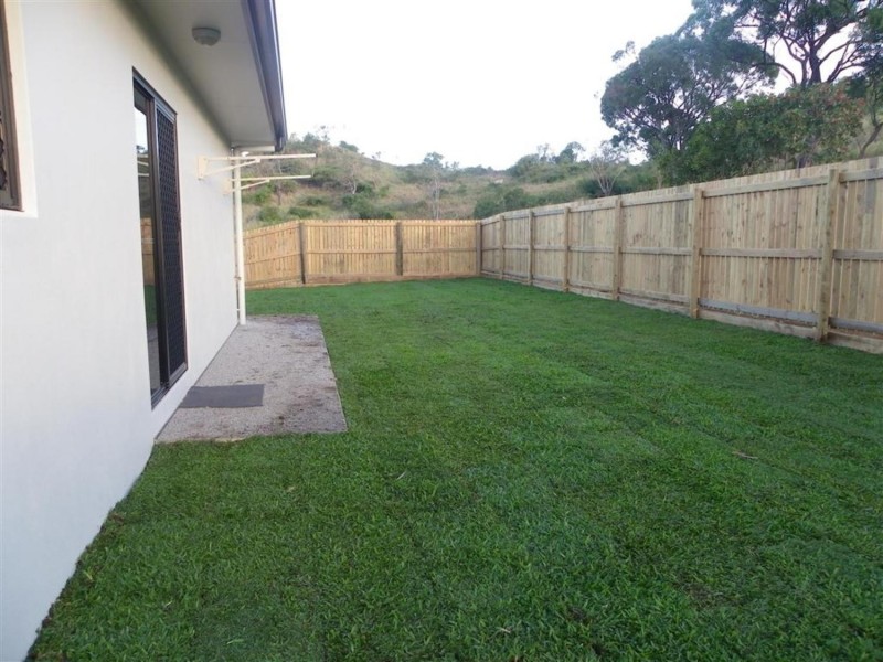 9 Allan Place, Bowen QLD 4805