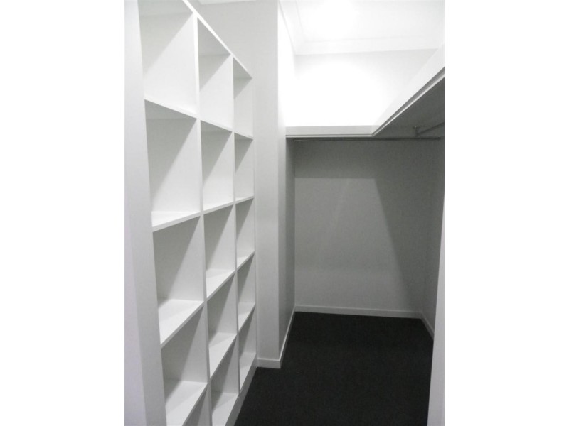 9 Allan Place, Bowen QLD 4805