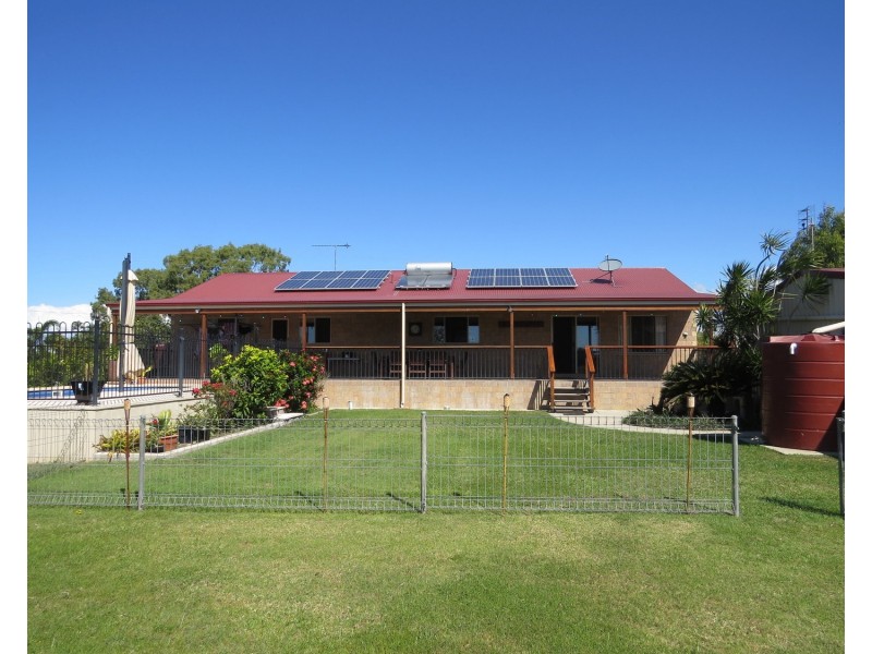 74 Flemington Road, Bowen QLD 4805