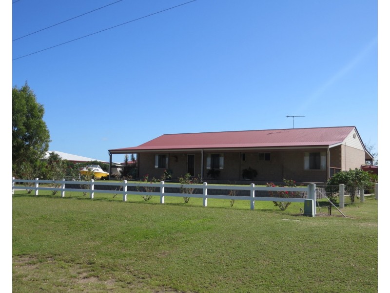 74 Flemington Road, Bowen QLD 4805