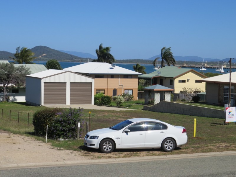 31 Elphinstone Street, Bowen QLD 4805