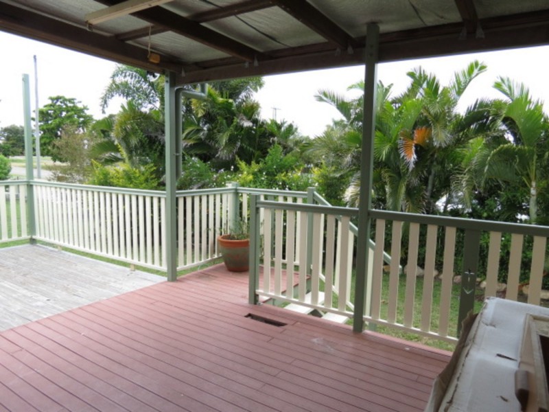 58  Poole Street, Bowen QLD 4805