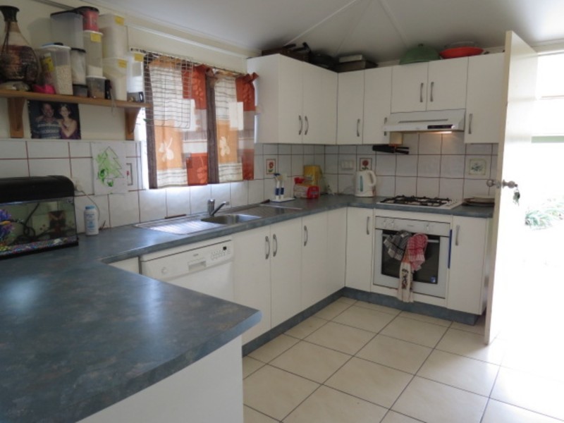 58  Poole Street, Bowen QLD 4805