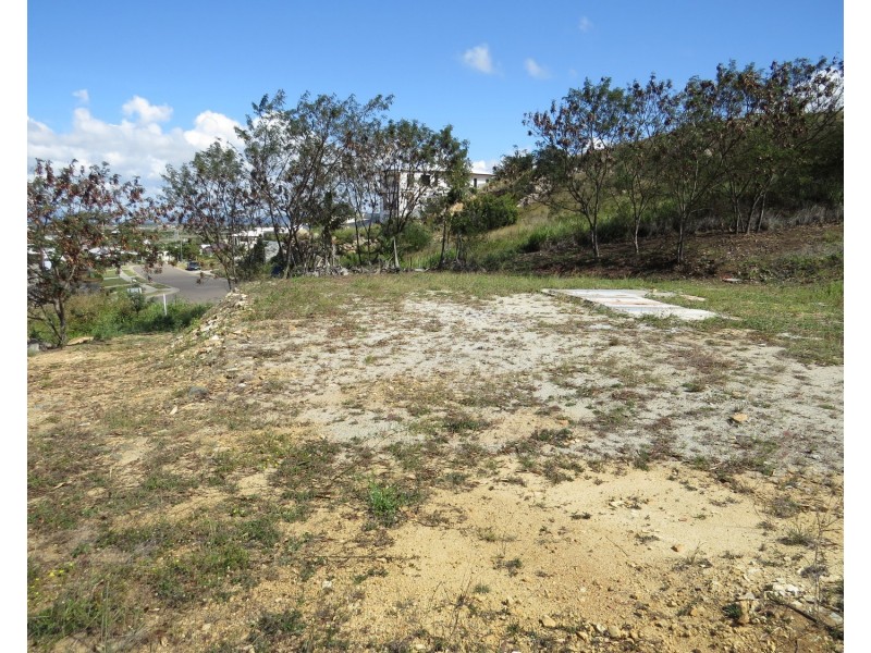 3 Yardley Court, Bowen QLD 4805