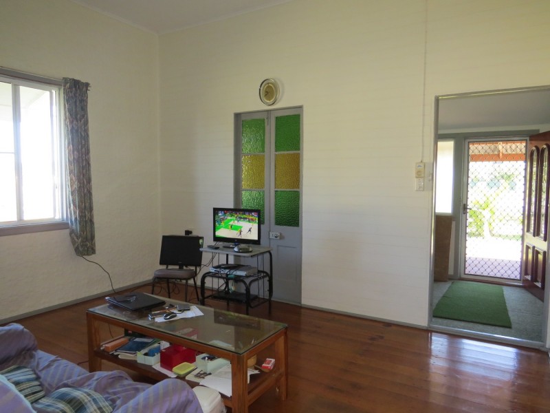81 Powell Street, Bowen QLD 4805