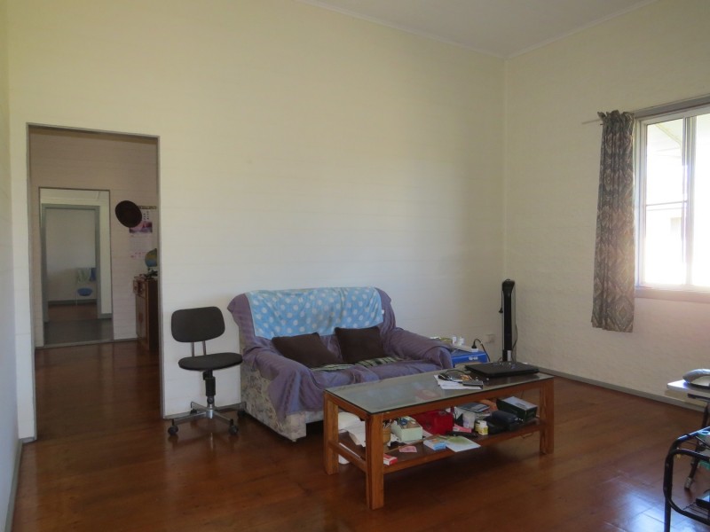 81 Powell Street, Bowen QLD 4805