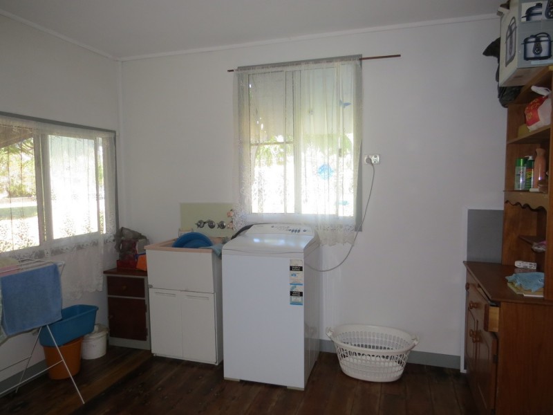 81 Powell Street, Bowen QLD 4805