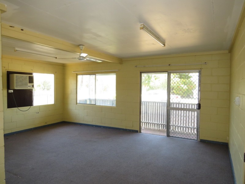 63 Whitsunday Street, Bowen QLD 4805