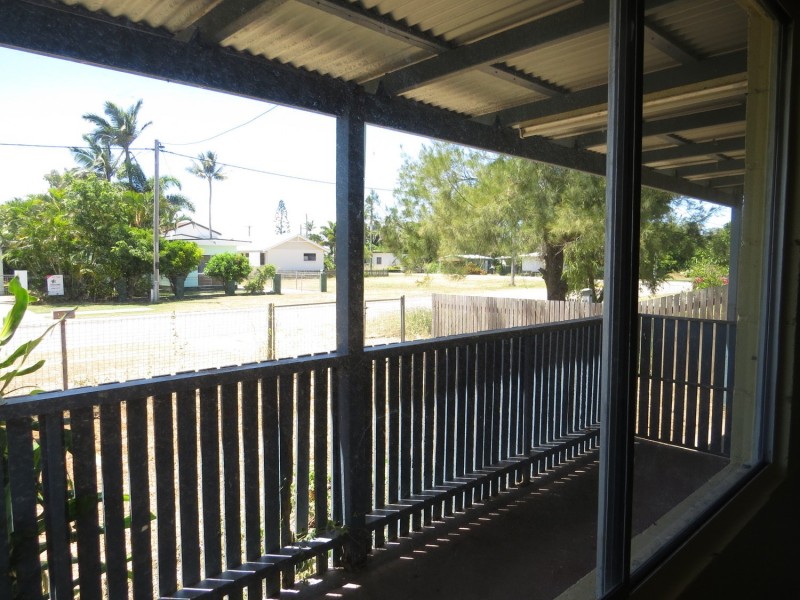 63 Whitsunday Street, Bowen QLD 4805