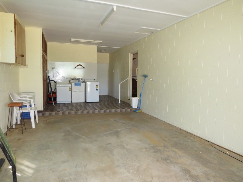 48 Whyte Avenue, Bowen QLD 4805