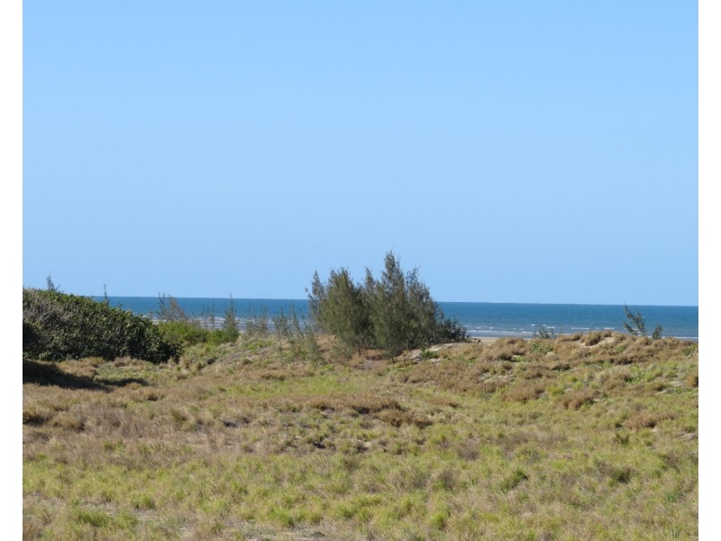 133 Queens Beach Esplanade, Bowen QLD 4805