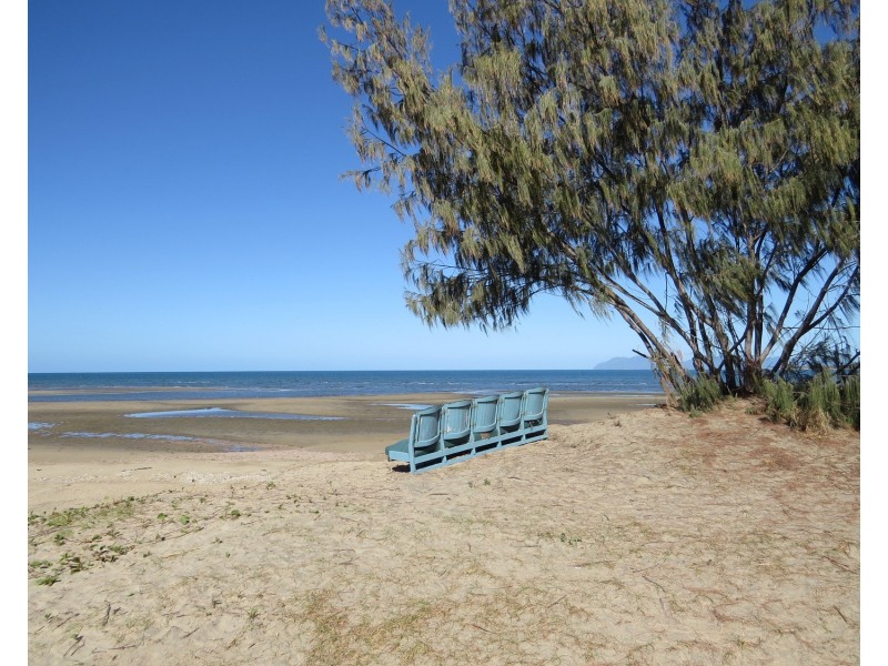 133 Queens Beach Esplanade, Bowen QLD 4805