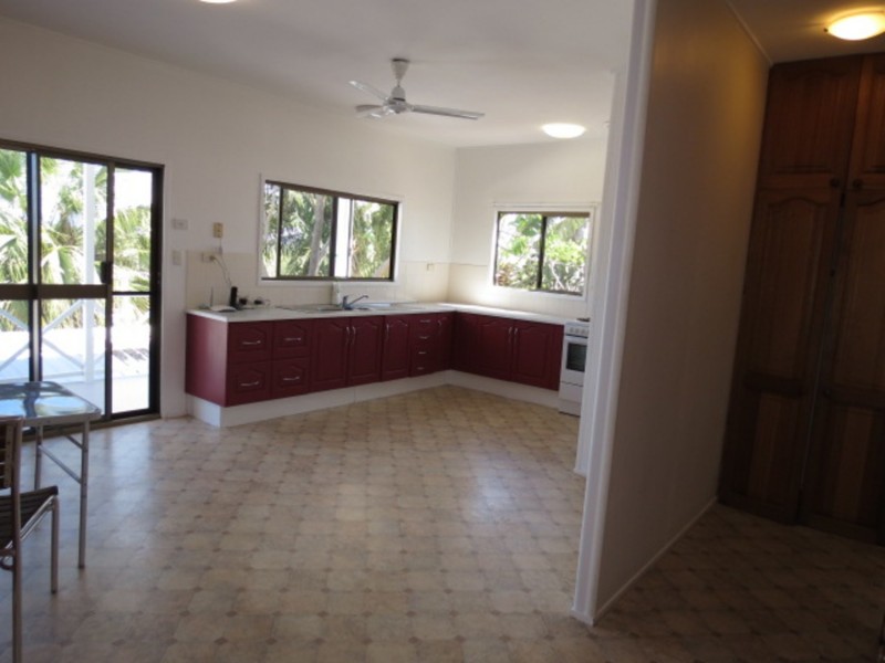 18 Avicennia Street, Bowen QLD 4805