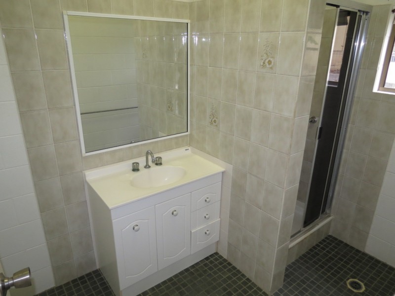 18 Avicennia Street, Bowen QLD 4805