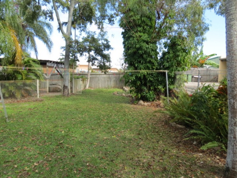 18 Avicennia Street, Bowen QLD 4805