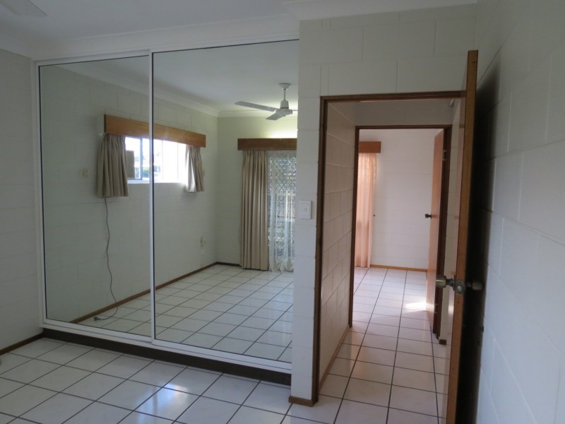 1/4 Bryant Avenue, Bowen QLD 4805