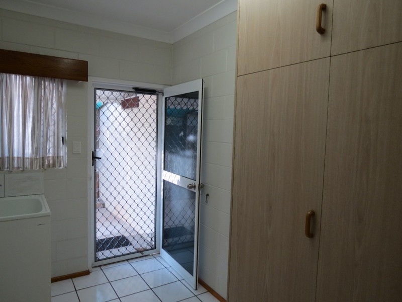 1/4 Bryant Avenue, Bowen QLD 4805